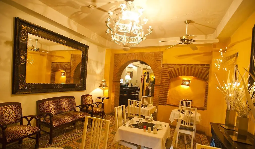 فندق Casa Naemie سانتو دومينجو 0*,  جمهورية الدومينيكان