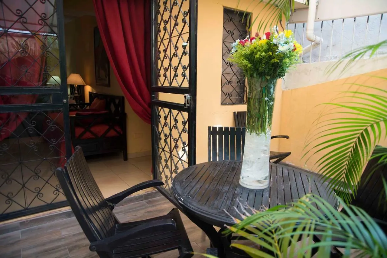 فندق Casa Naemie سانتو دومينجو