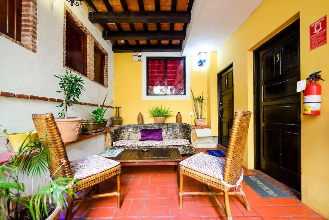 فندق Casa Naemie سانتو دومينجو 0*,